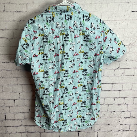 Cactus Man Ricky Singh blue Vespa/palm tree short sleeve button down size small - Picture 4 of 4